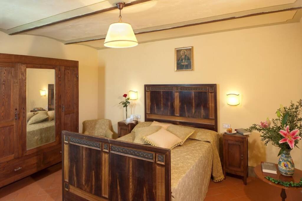 Villa Liz Tuscany, Private Pool, Hot Tub, Property Fenced, Pets Allowed Поппі Екстер'єр фото
